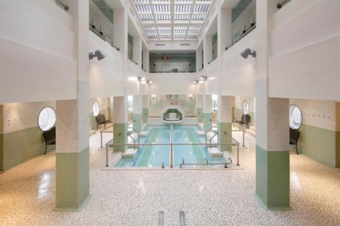 Spacieux Duplex Tout Confort A 200M Des Thermes De Bains-Les-Bains Dans Les Vosges Exterior photo